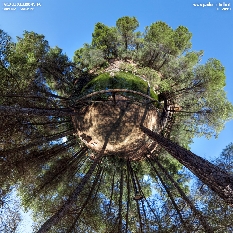 panorama stereografico stereographic - stereographic panorama - Sardegna→Carbonia | Parco del Colle Rosmarino, laghetto con tartarughe d'acqua, 30.07.2019