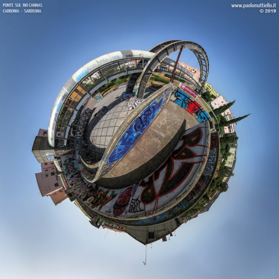 panorama stereografico stereographic - stereographic panorama - Sardegna→Carbonia | Ponte sul Rio Cannas e skate park, 11.08.2019