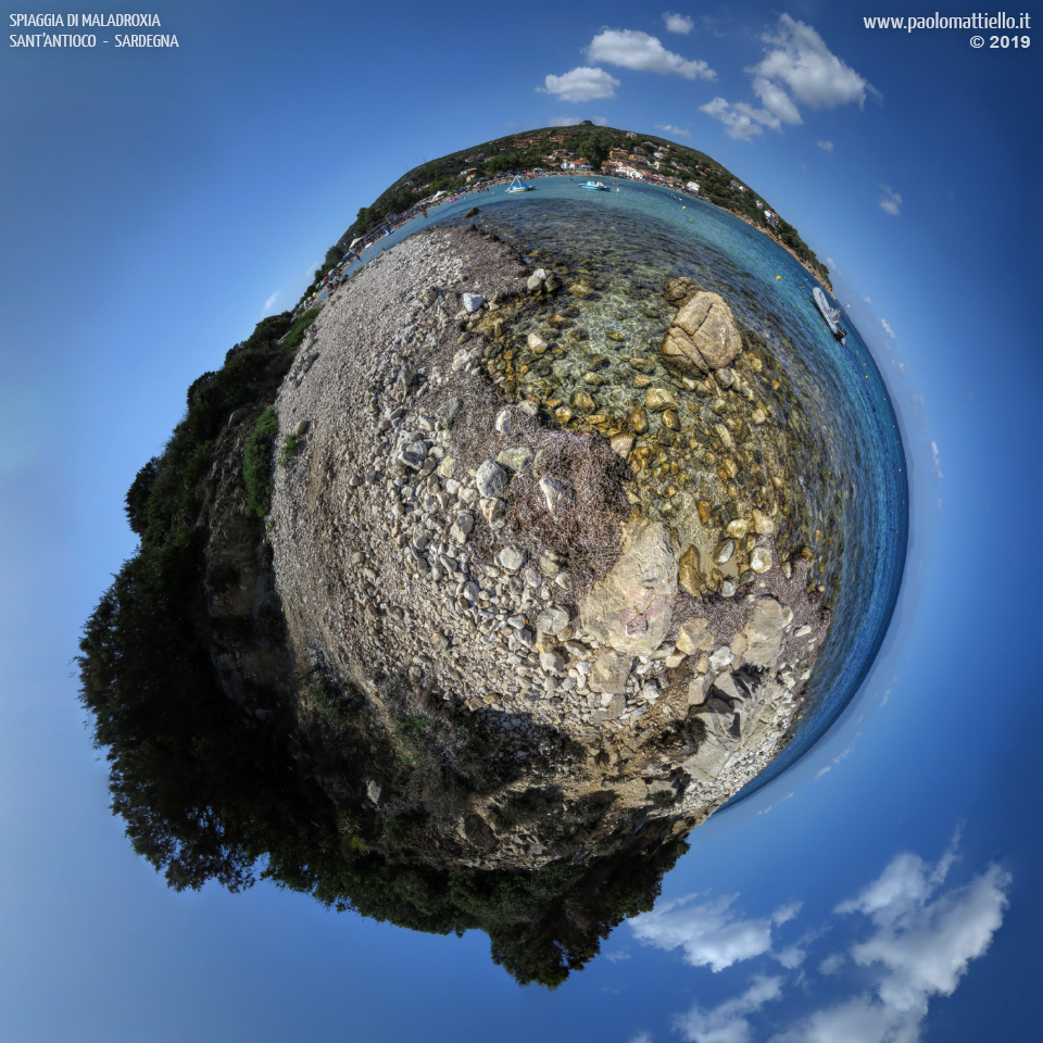 panorama stereografico stereographic - stereographic panorama - Sardegna→Sant'Antioco | Spiaggia di Maladroxia dagli scogli, 05.09.2019