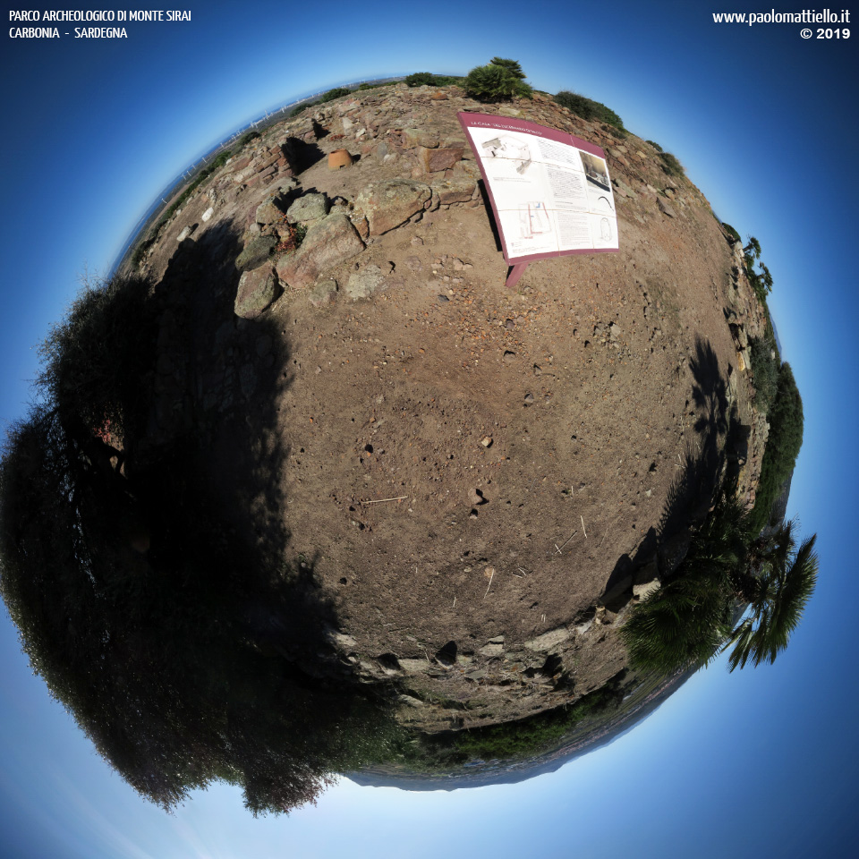 panorama stereografico stereographic - stereographic panorama - Sardegna→Carbonia | Parco archeologico di Monte Sirai, casa del lucernario di talco, 6, 11.10.2019