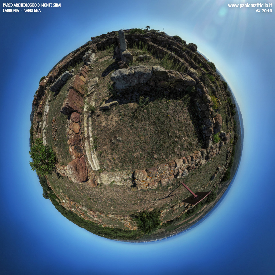 panorama stereografico stereographic - stereographic panorama - Sardegna→Carbonia | Parco archeologico di Monte Sirai, casa Fantar, 8, 11.10.2019