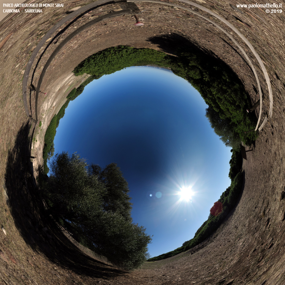 panorama stereografico stereographic - stereographic panorama - Sardegna→Carbonia | Parco archeologico di Monte Sirai, necropoli fenicia, 11, 11.10.2019