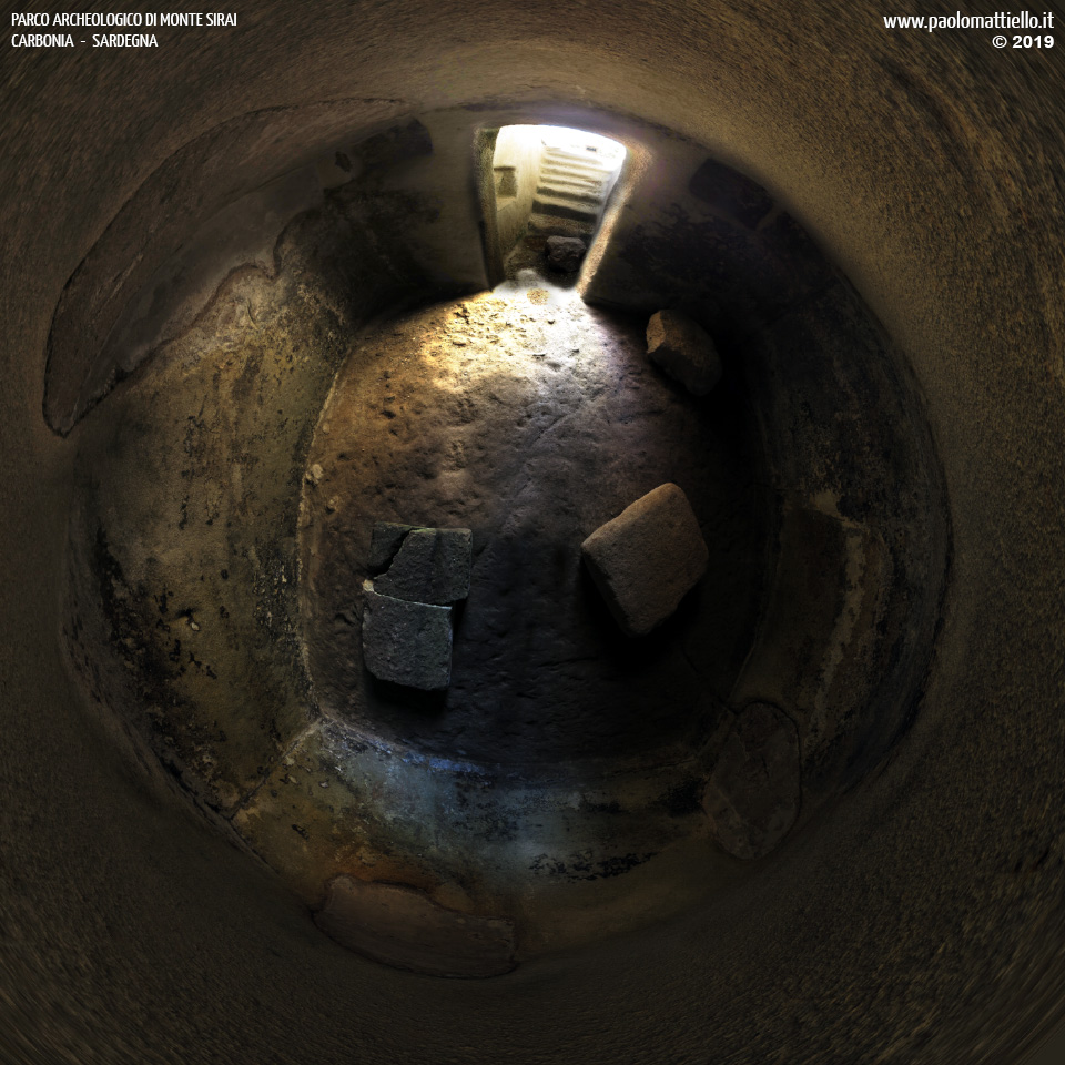 panorama stereografico stereographic - stereographic panorama - Sardegna→Carbonia | Parco archeologico di Monte Sirai, necropoli punica, 12, 11.10.2019