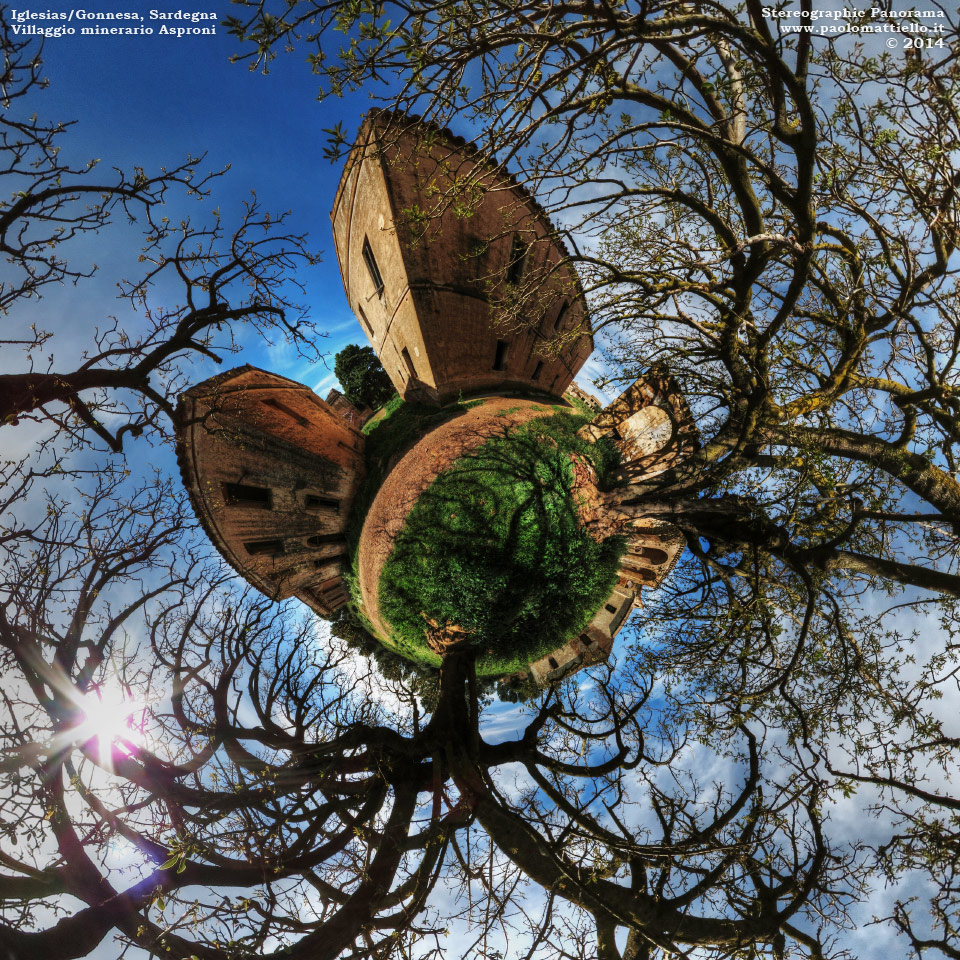 panorama stereografico stereographic - stereographic panorama - Sardegna→Iglesias e Gonnesa | Villaggio Asproni, scuola e lecci secolari, 18.04.2014