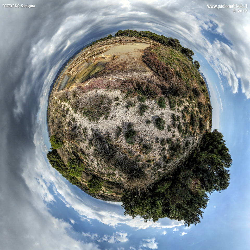 panorama stereografico stereographic - stereographic panorama - Sardegna→Sant'Anna Arresi&arr;Porto Pino | Ruderi di strutture di controllo d'acqua degli stagni, 28.03.2017