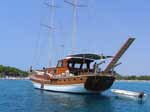 Porto Pino - Barche - La barca Mia Clara, di Aerial Charter
