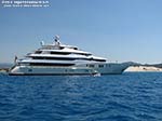 Porto Pino - Barche - 2011, l'enorme (78.4m) e lussuoso yacht Eminence, varato nel 2008