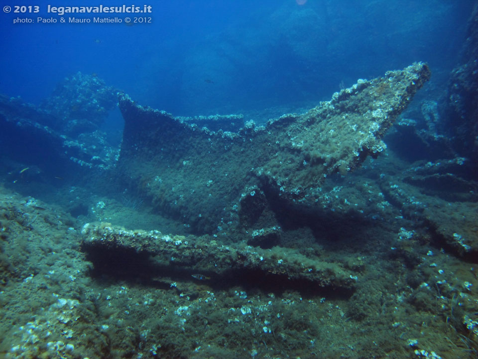 Porto Pino foto subacquee - 2012 - Relitto della punta di Cala Piombo